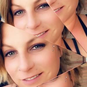 Meet your Posher, Whitney